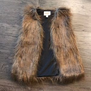Faux Fur Vest EUC